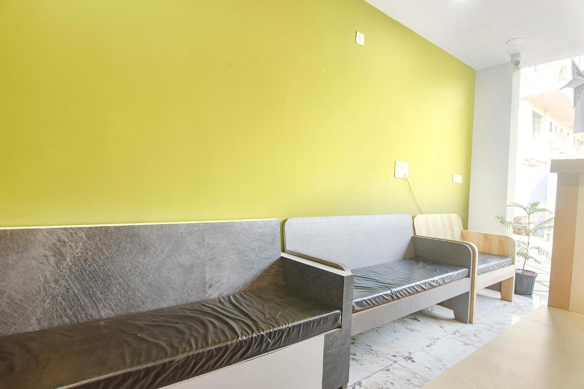 Fabexpress Neo Calangute Beach Resort Bagian luar foto
