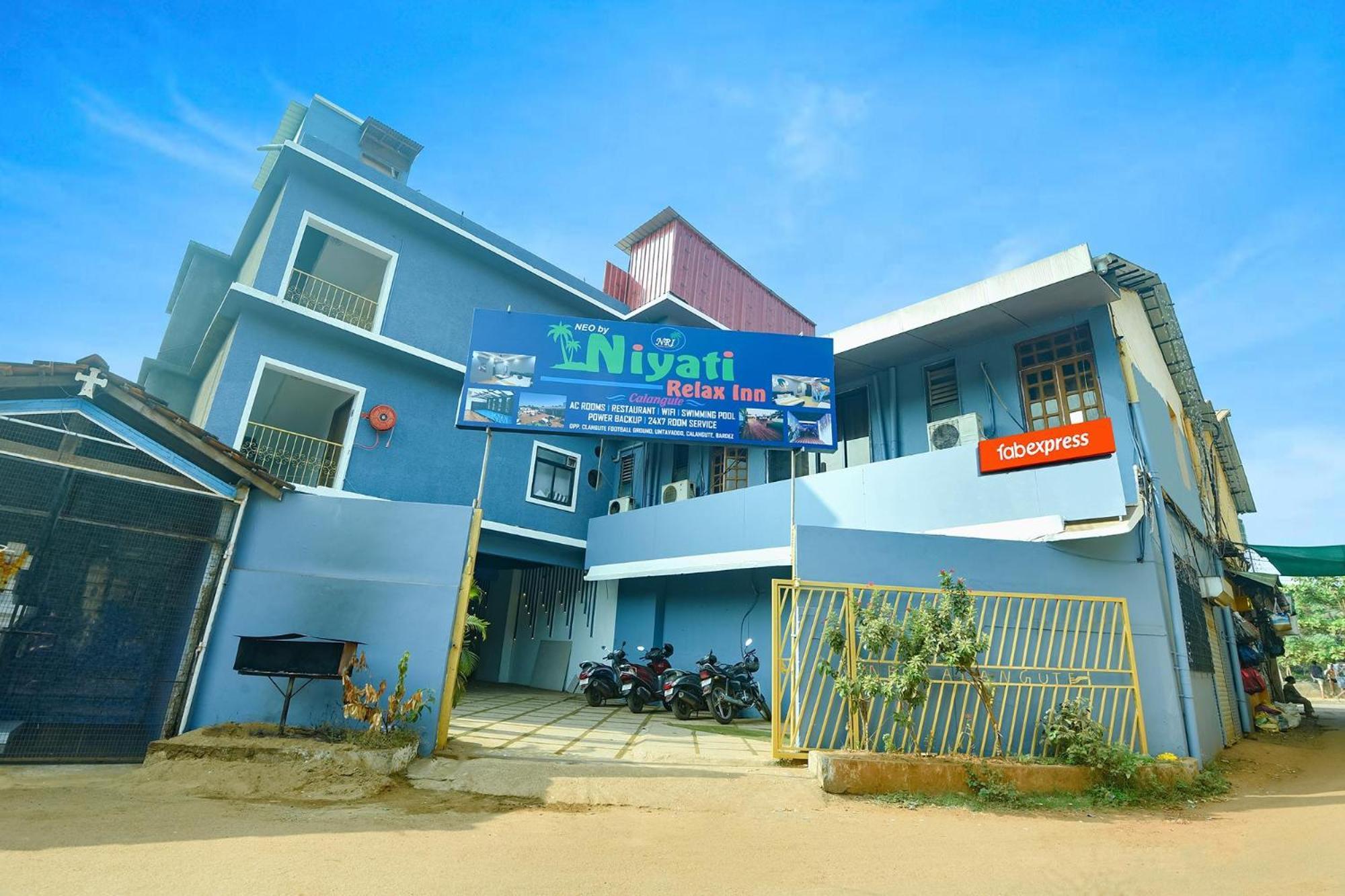 Fabexpress Neo Calangute Beach Resort Bagian luar foto